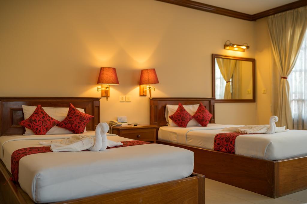 Sun Inns Hotel เสียมราฐ ภายนอก รูปภาพ
