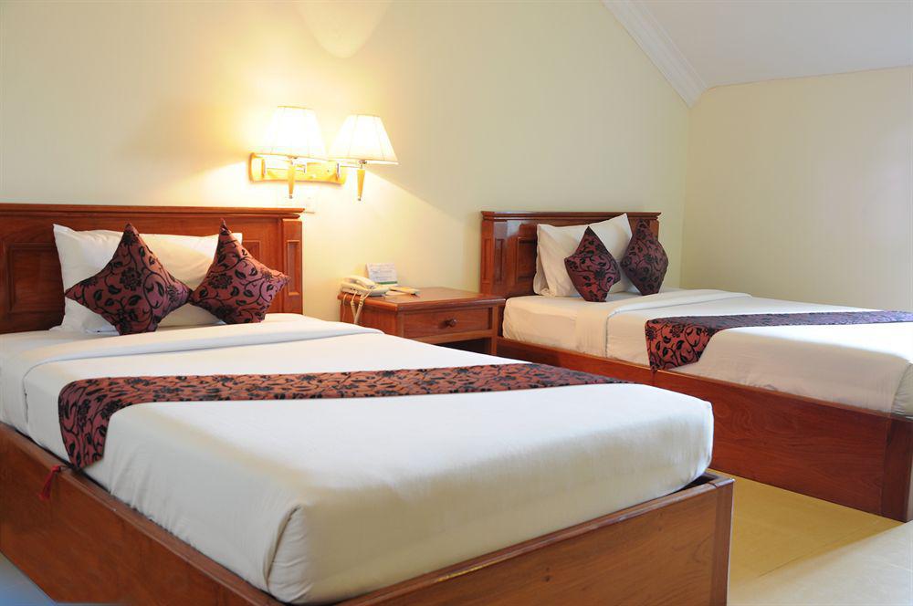Sun Inns Hotel เสียมราฐ ภายนอก รูปภาพ
